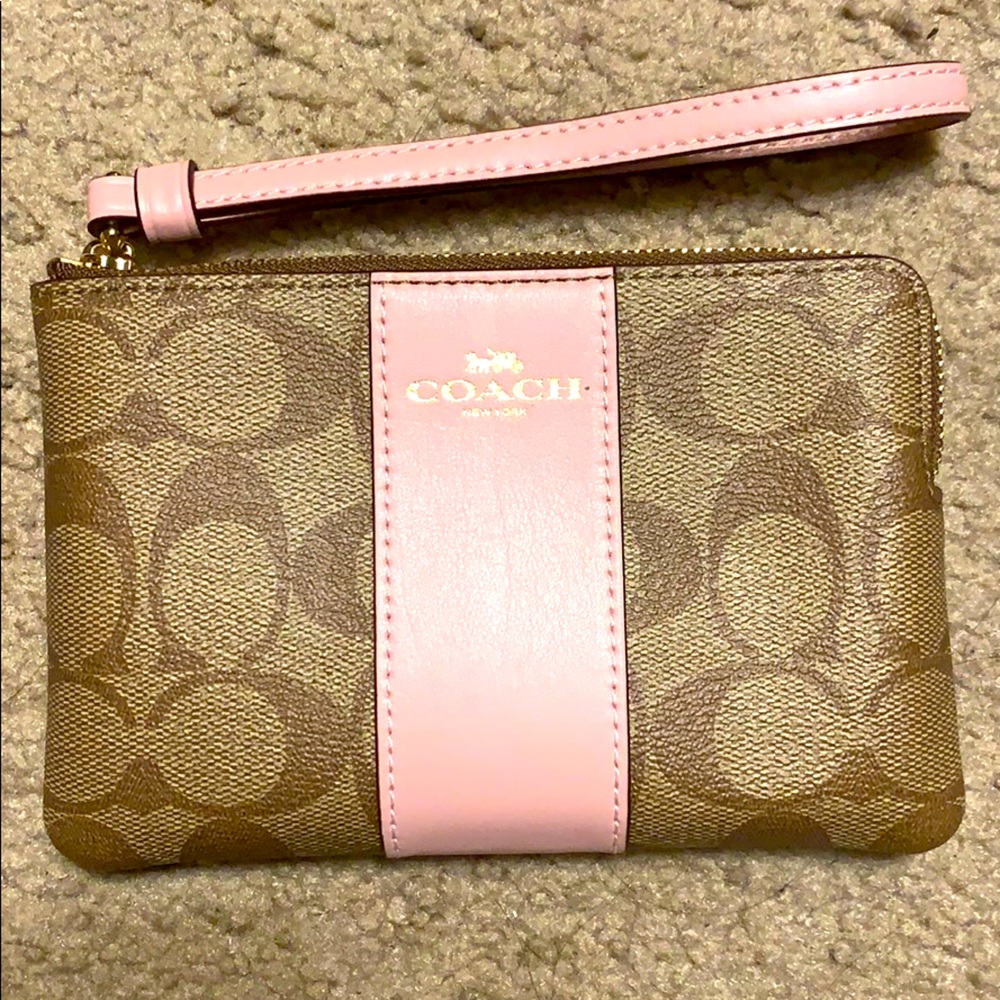 Wristlet